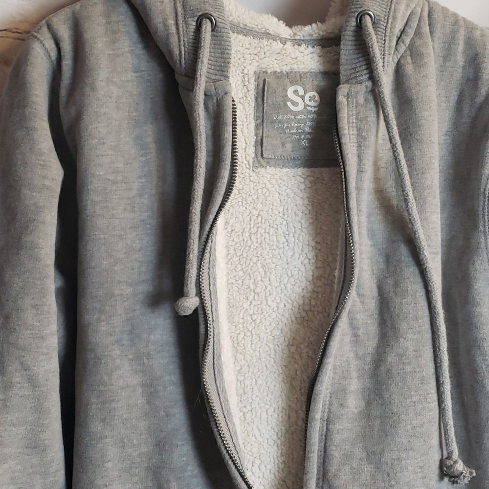 SO Jacket - Picture 3 of 10